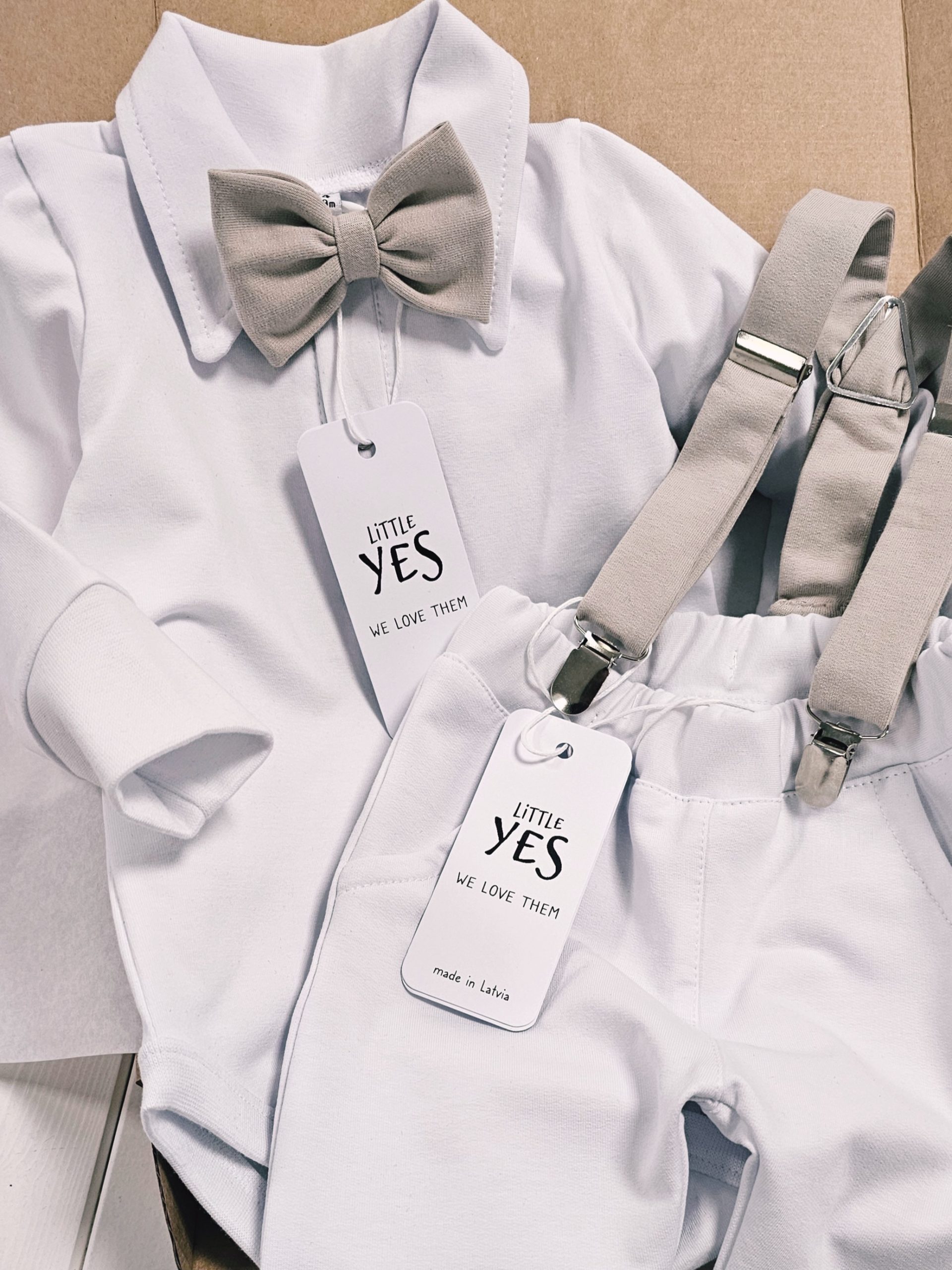 Svētku, kristību tērps mazuļiem ar bēšiem akcentiem no 62-92 izmēram - Image 6