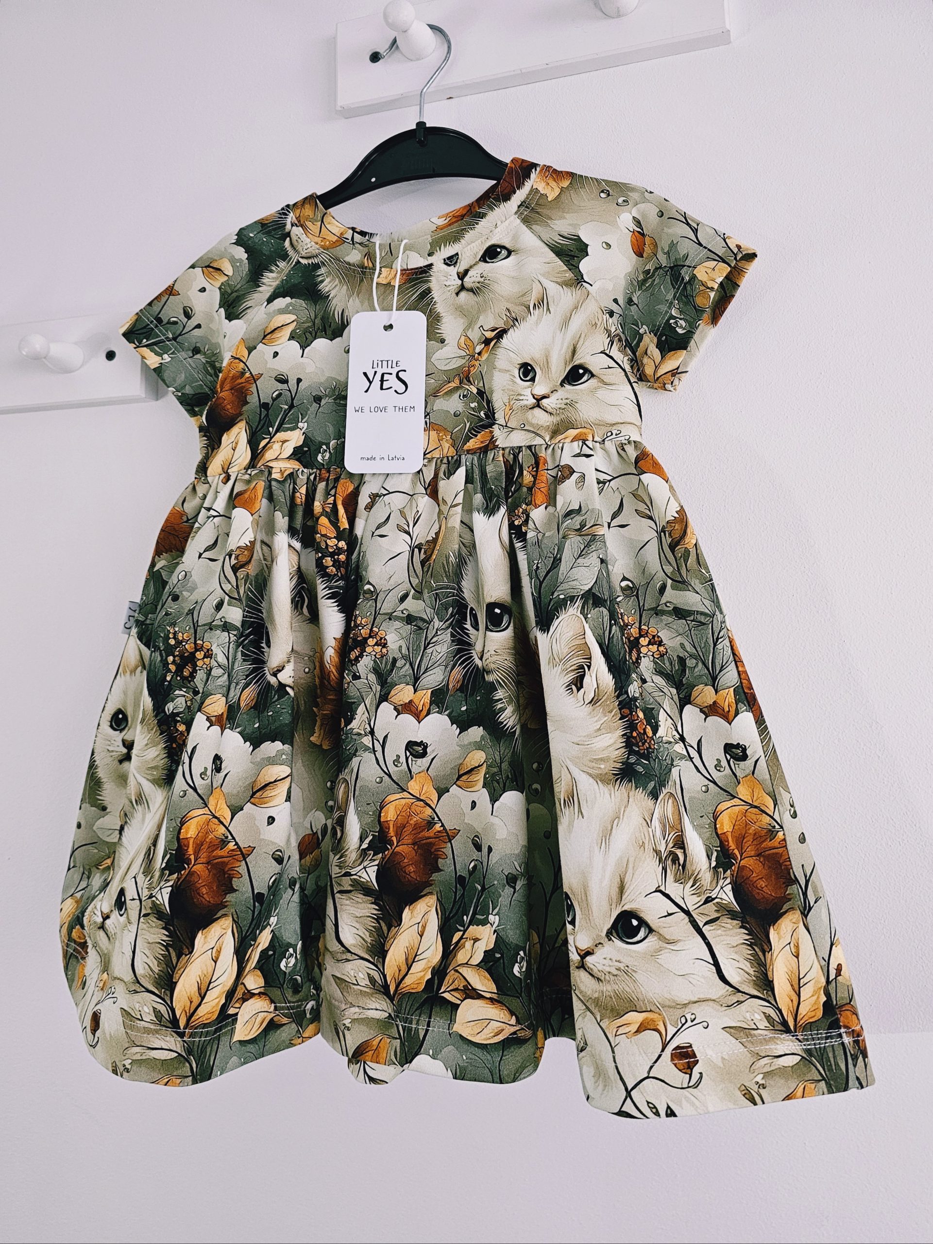 Kleita ar īsām piedurknēm "Kaķi" no 80-140 izmēram - Image 9